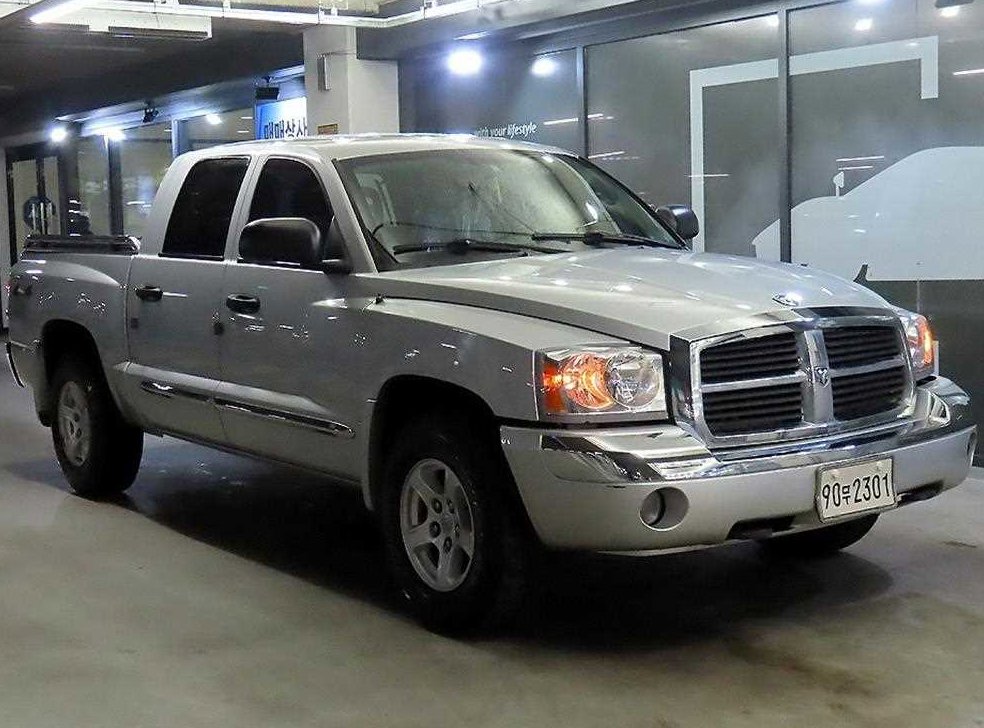 다찌 다코타 QUAD CAB 4X4