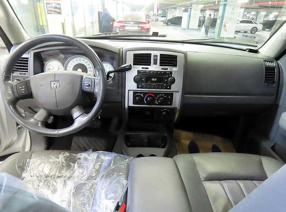 다찌 다코타 QUAD CAB 4X4 사진 10