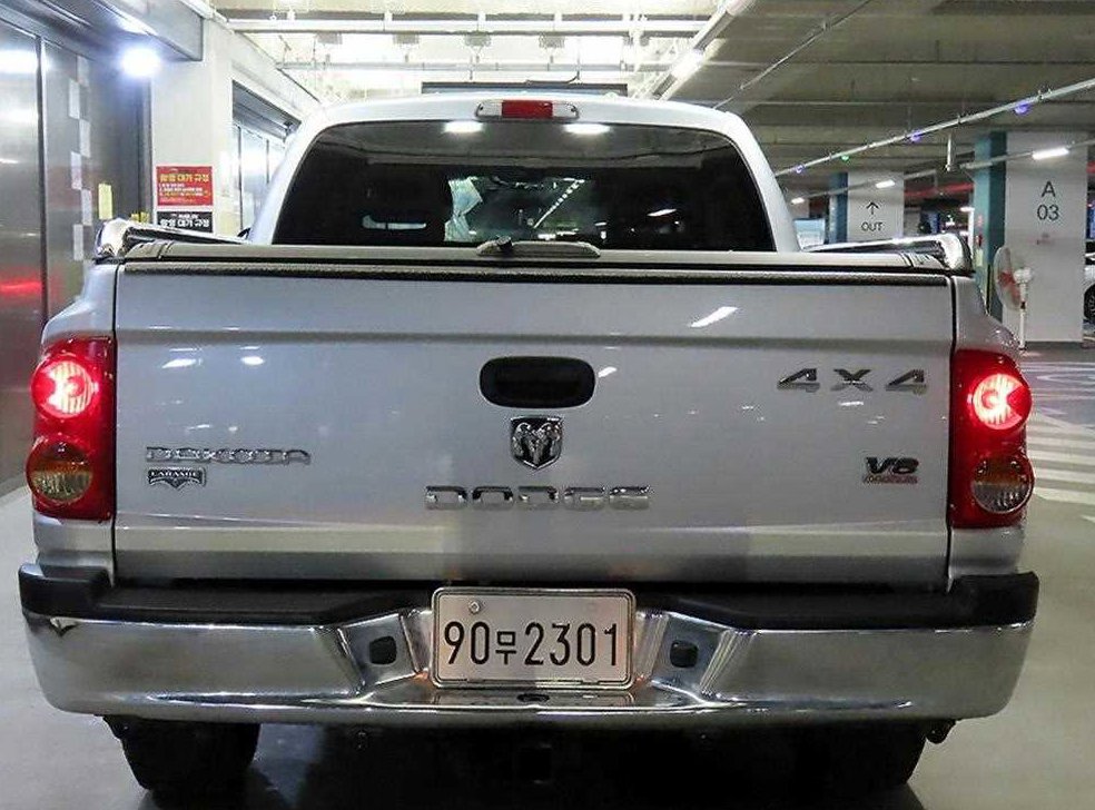 다찌 다코타 QUAD CAB 4X4 사진 5
