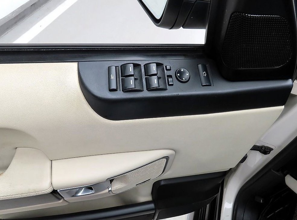 랜드로버 레인지로버 V8 5.0 SUPERCHARGED 사진 11