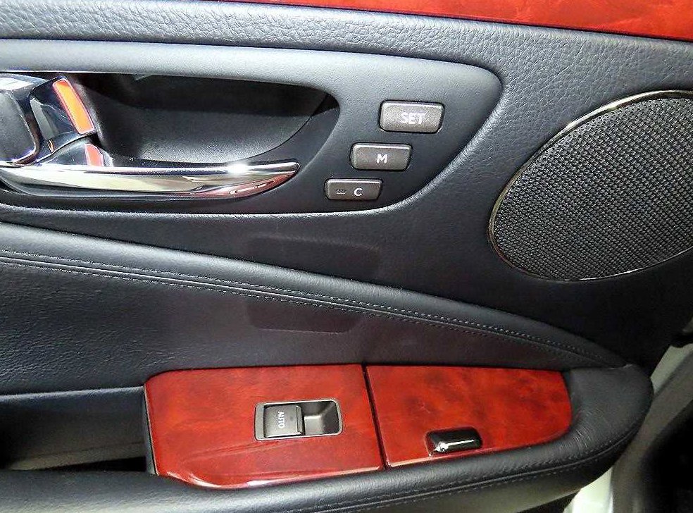 렉서스 LS AWD 사진 14