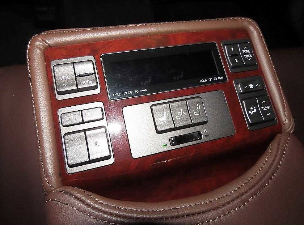 렉서스 LS AWD 사진 15
