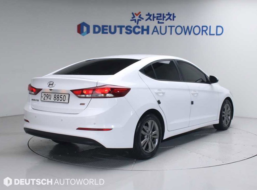 현대 아반떼 1.6 GDI 스마트 스페셜 사진 3