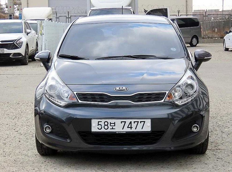 기아 프라이드 5DR 1.6GDI 럭셔리