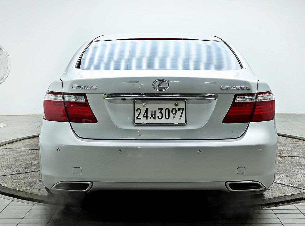 렉서스 LS 5인승 사진 3