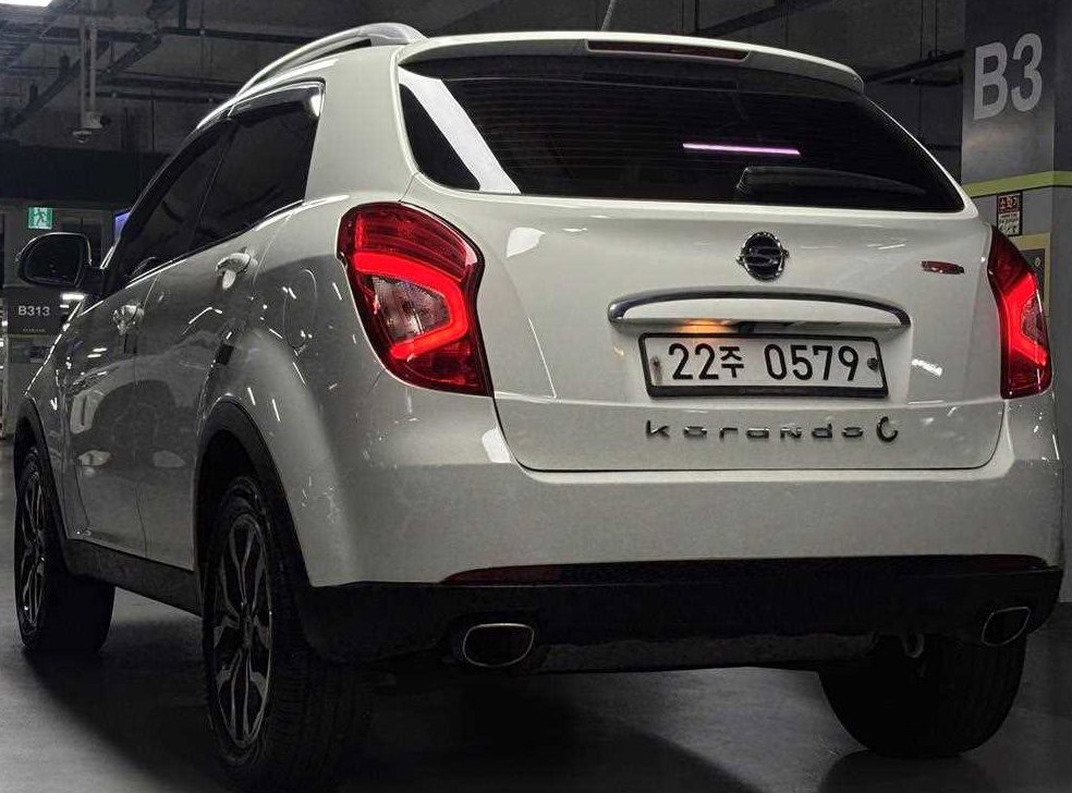 KG모빌리티(쌍용)  코란도 2WD 2.2 RX 사진 6