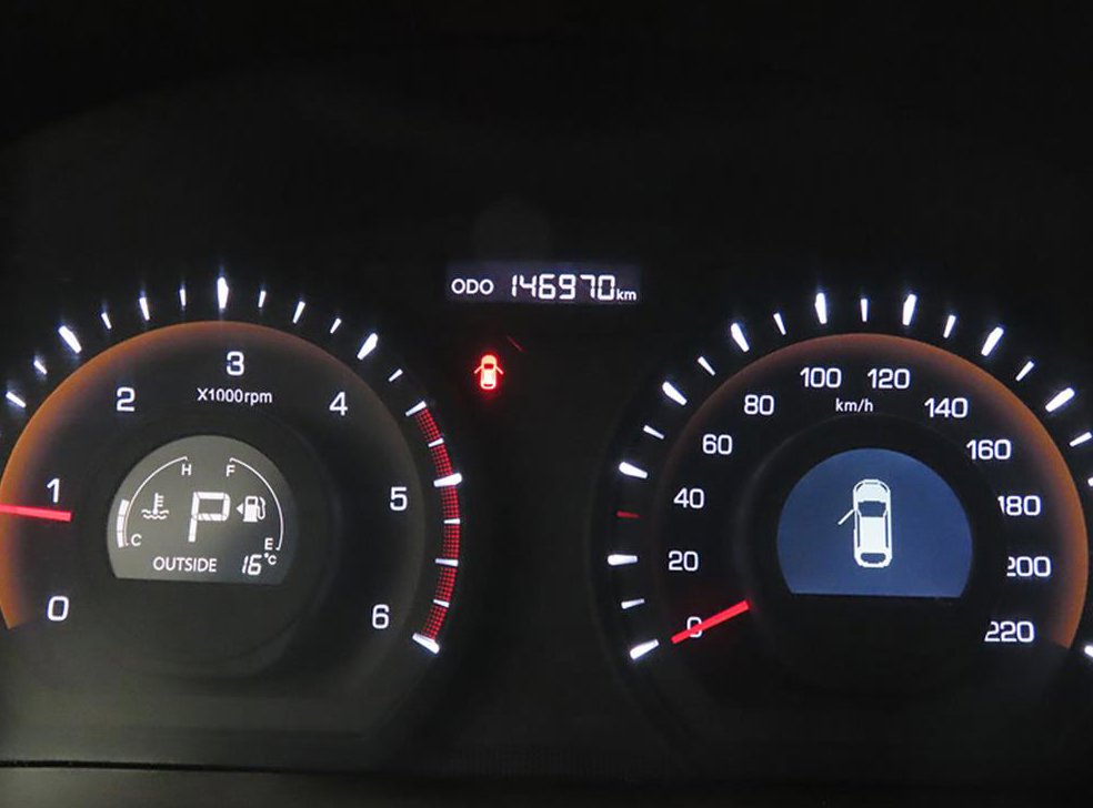 KG모빌리티(쌍용)  코란도 2WD 2.0 어드벤처 사진 9