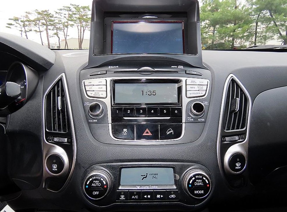 현대 투싼 2WD VGT LX20 사진 13