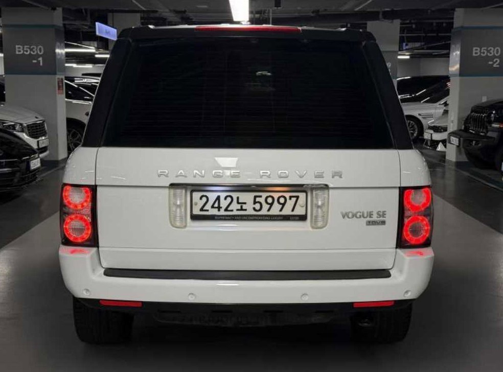 랜드로버 레인지로버 4.4 TDV8 VOGUE 사진 3