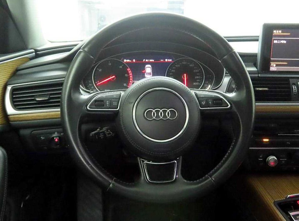 아우디 A6 50 TDI 콰트로 사진 7