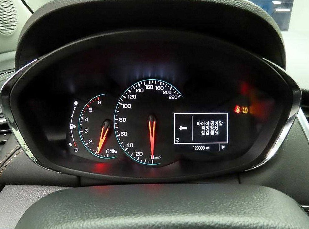 쉐보레 트랙스 디젤 1.6 LTZ 사진 6