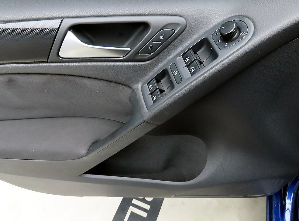 폭스바겐 골프 2.0 TDI 사진 11