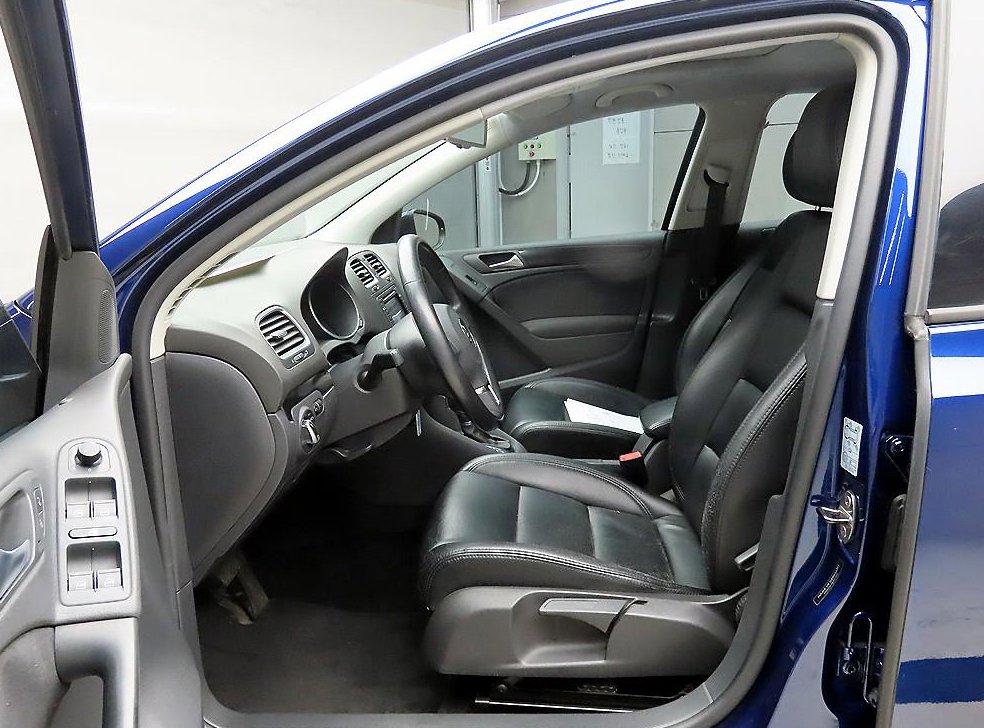 폭스바겐 골프 2.0 TDI 사진 5