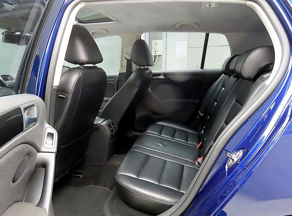 폭스바겐 골프 2.0 TDI 사진 6