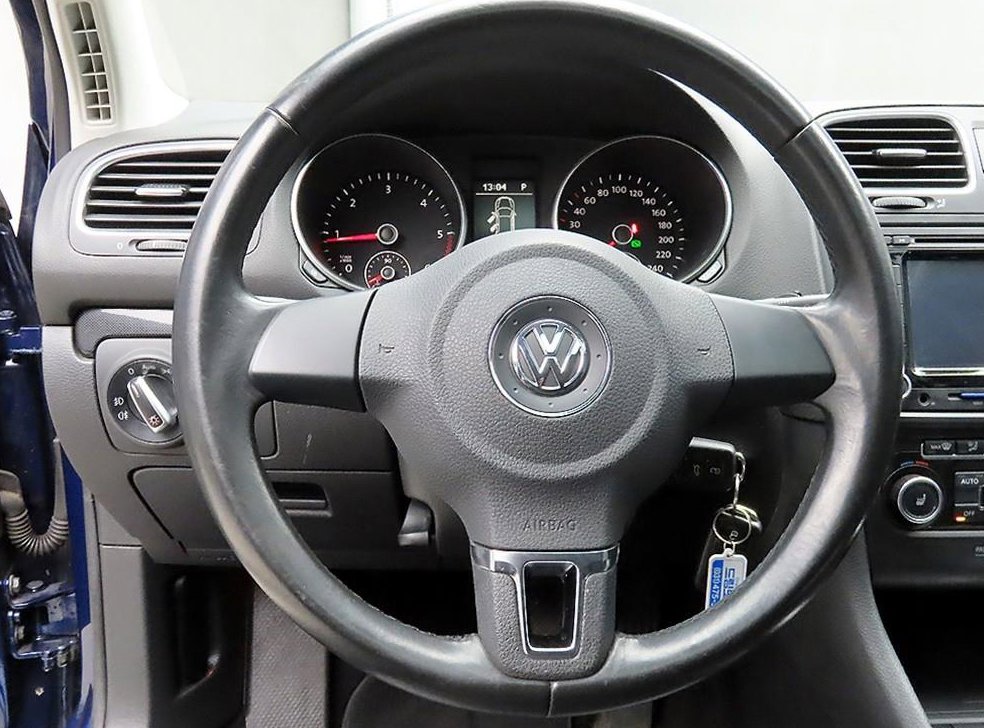 폭스바겐 골프 2.0 TDI 사진 9