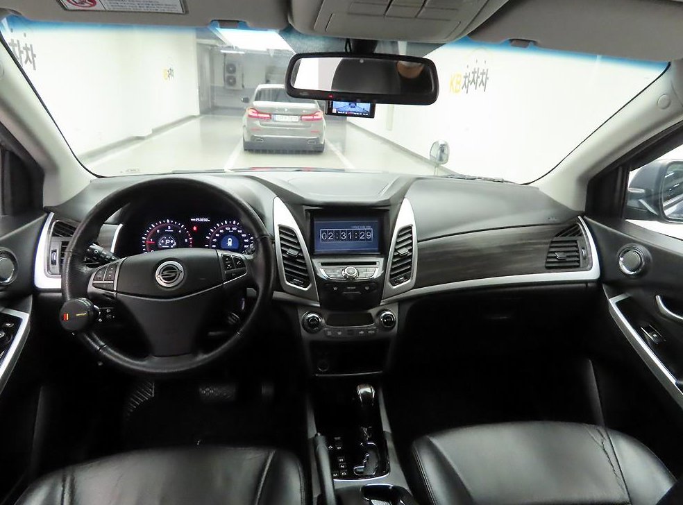 KG모빌리티(쌍용)  코란도 4WD 2.0 RX 사진 7