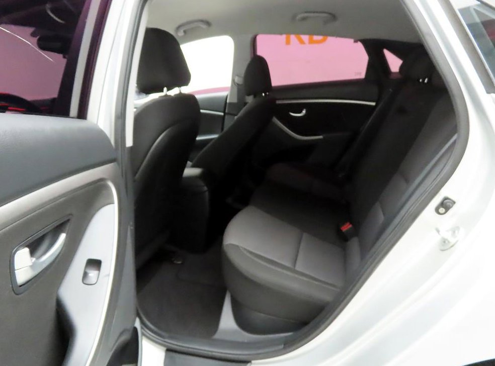 현대 i30 1.6 VGT 사진 15