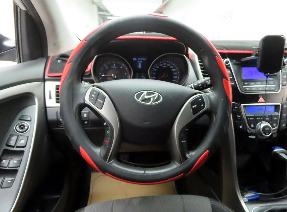 현대 i30 1.6 VGT 사진 8