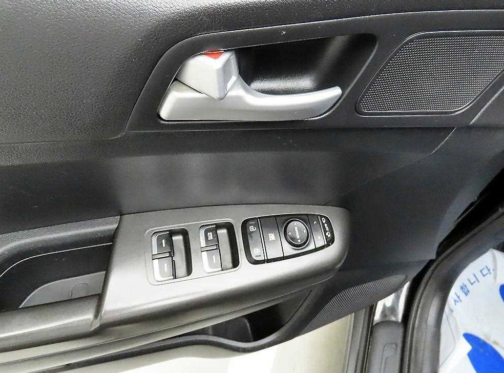 기아 스포티지 2.0 디젤 2WD 사진 11