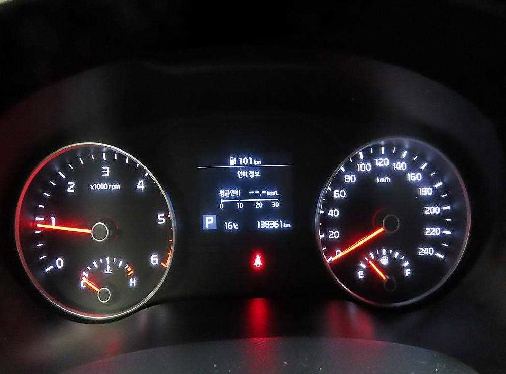 기아 스포티지 2.0 디젤 2WD 사진 6