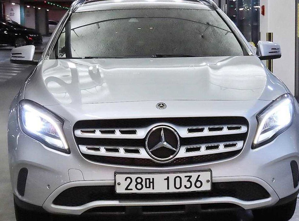 벤츠 GLA 클래스 GLA220 사진 2