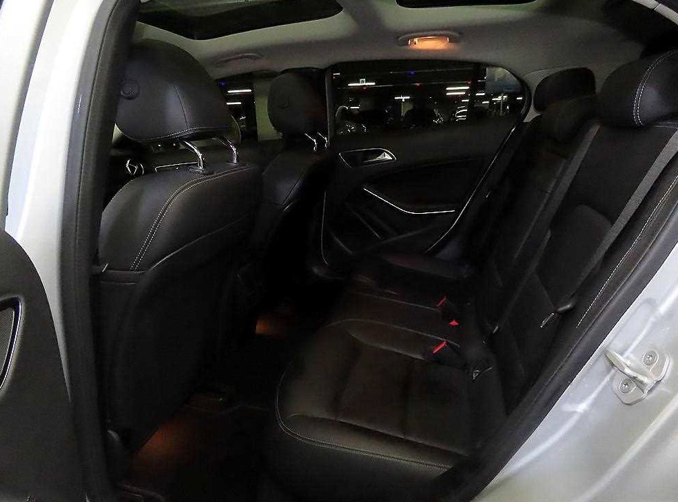 벤츠 GLA 클래스 GLA220 사진 7