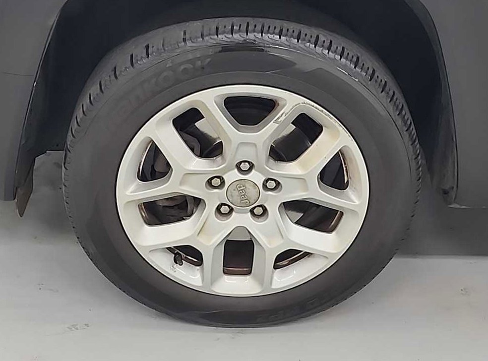 지프 레니게이드 2.0 디젤 론지튜드 AWD 사진 19