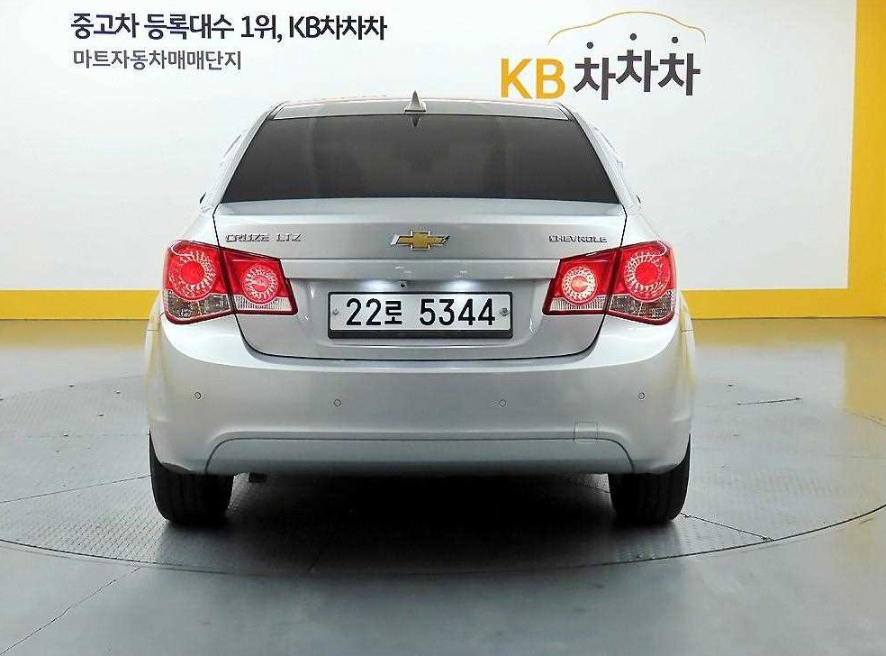 쉐보레 크루즈 1.8LT 사진 3