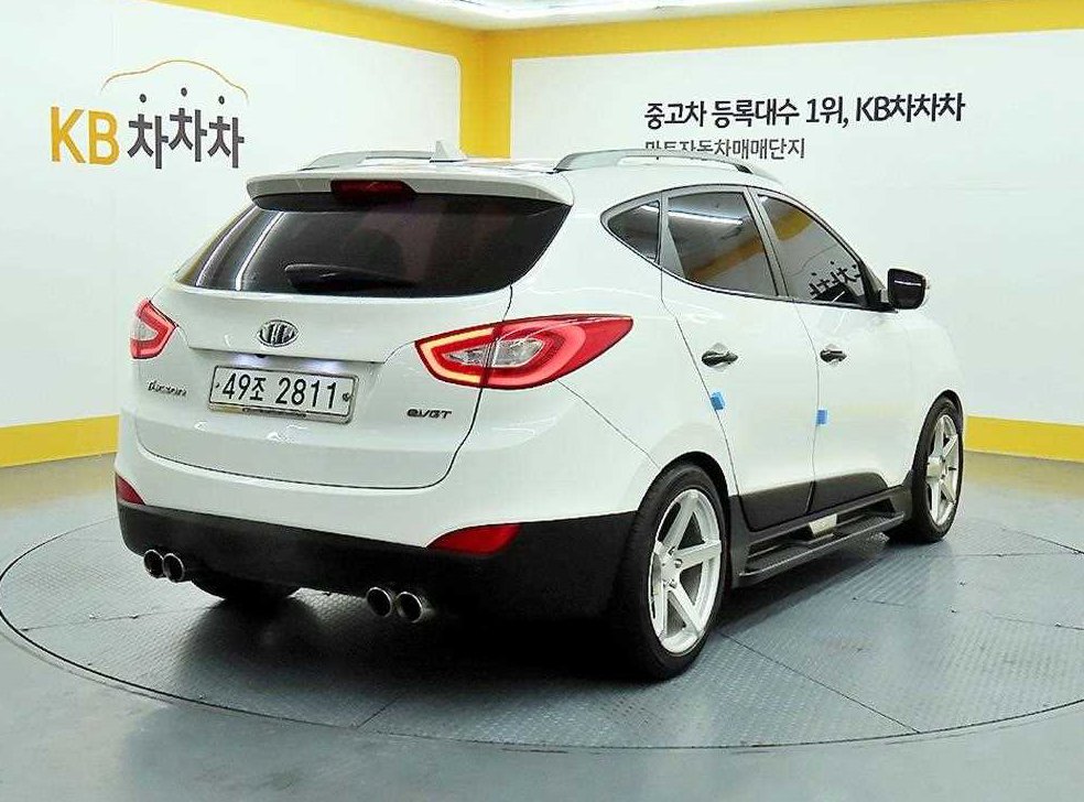 현대 투싼 디젤(E-VGT)2WD 사진 4