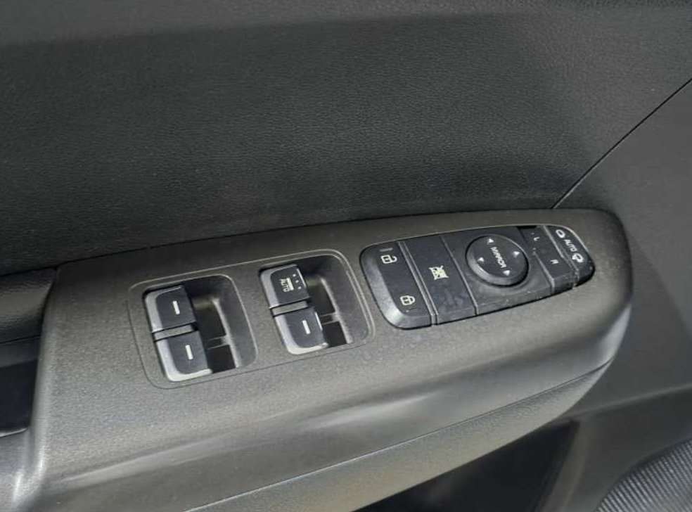기아 스포티지 디젤 1.7 2WD 노블레스 사진 13