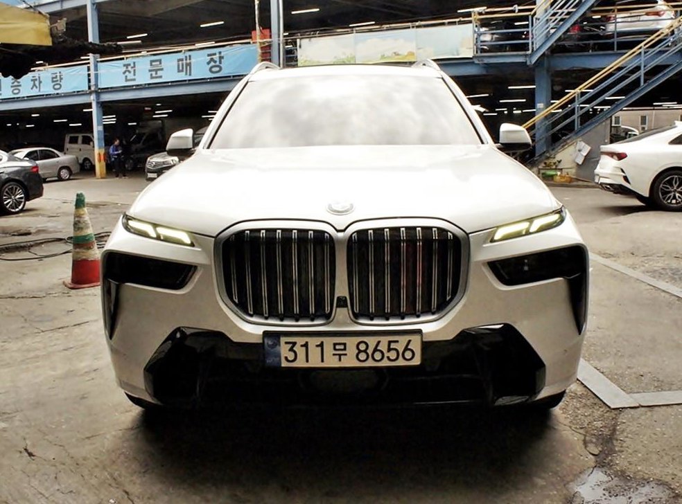 BMW X7 xDrive 40d M 스포츠