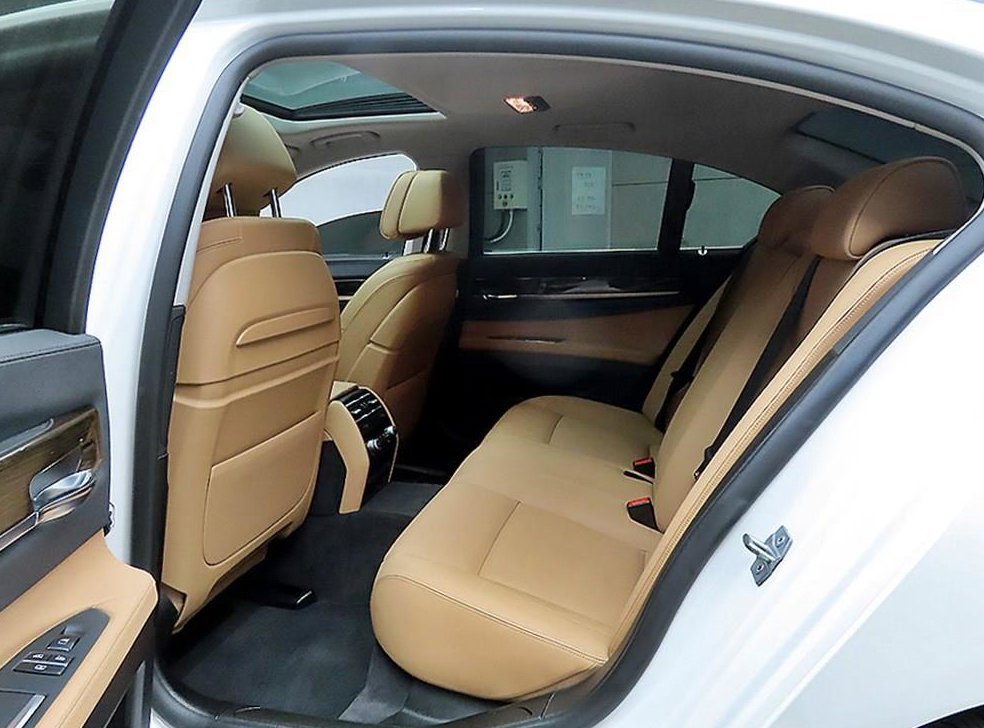 BMW 7시리즈 740 사진 6