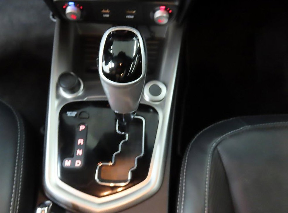 KG모빌리티(쌍용)  티볼리 디젤 2WD 1.6 LX 사진 10