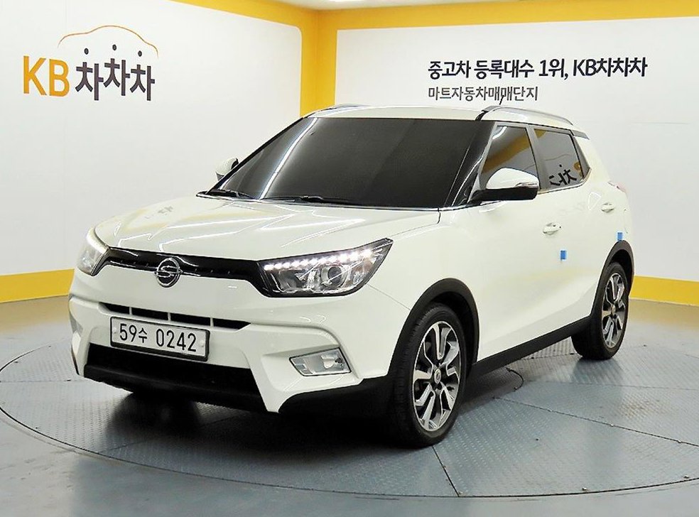 KG모빌리티(쌍용)  티볼리 디젤 2WD 1.6 LX 사진 2