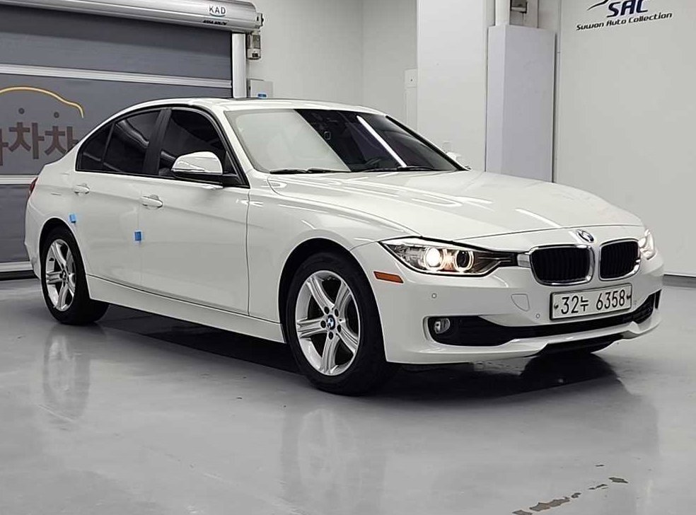 BMW 3시리즈 320d 사진 11