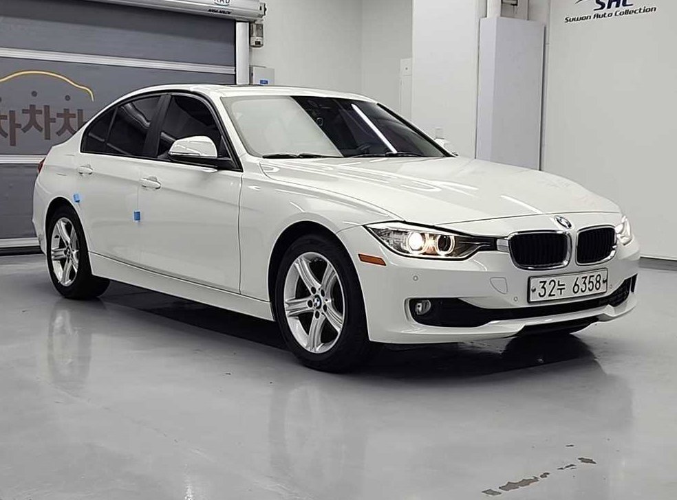 BMW 3시리즈 320d 사진 4
