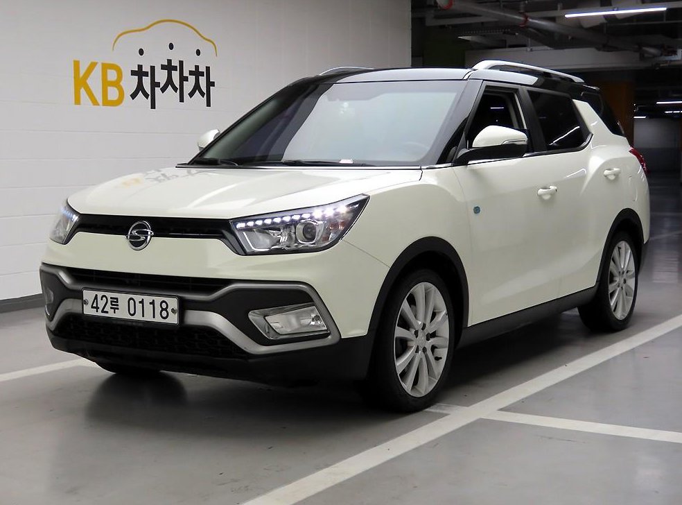 KG모빌리티(쌍용)  티볼리 2WD 디젤 1.6 IX 사진 2