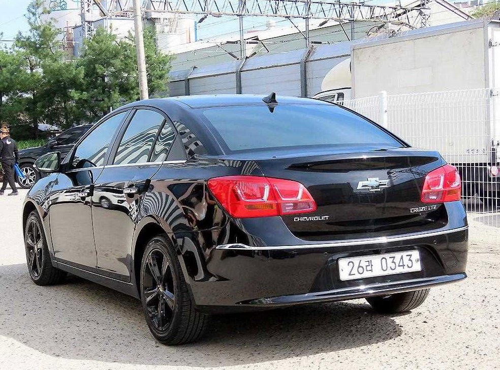 쉐보레 크루즈 1.8 LS 사진 3