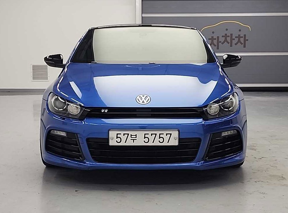 폭스바겐 시로코 2.0 TSI R