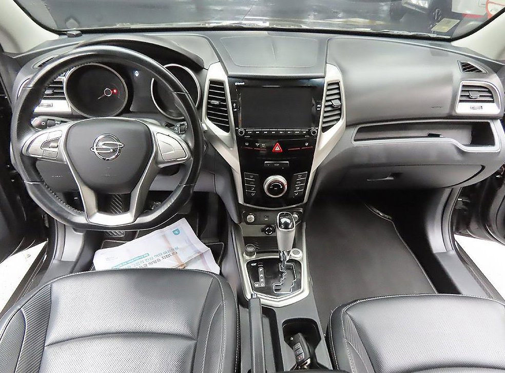 KG모빌리티(쌍용)  티볼리 가솔린 2WD 1.6 VX 사진 9