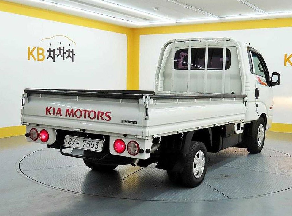 소형화물 카고(소형) 1.0톤/킹캡/초장축/(CRDi) 사진 4