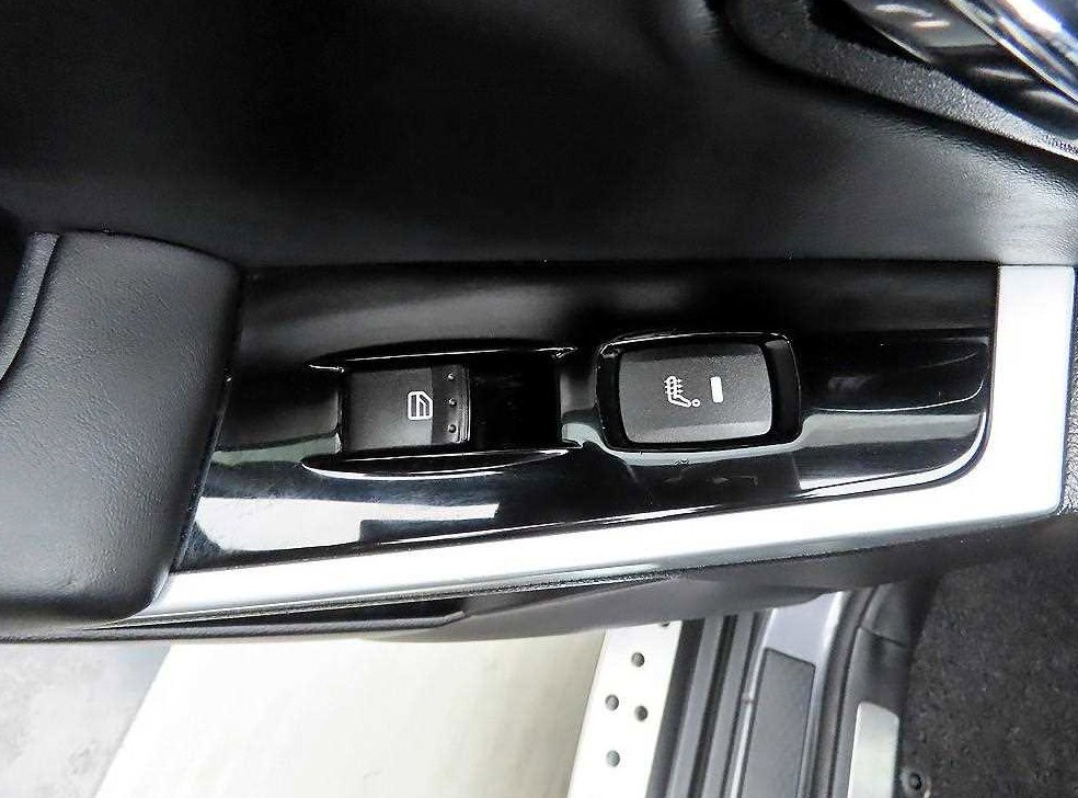 KG모빌리티(쌍용)  코란도 4WD 2.0 RX 사진 12