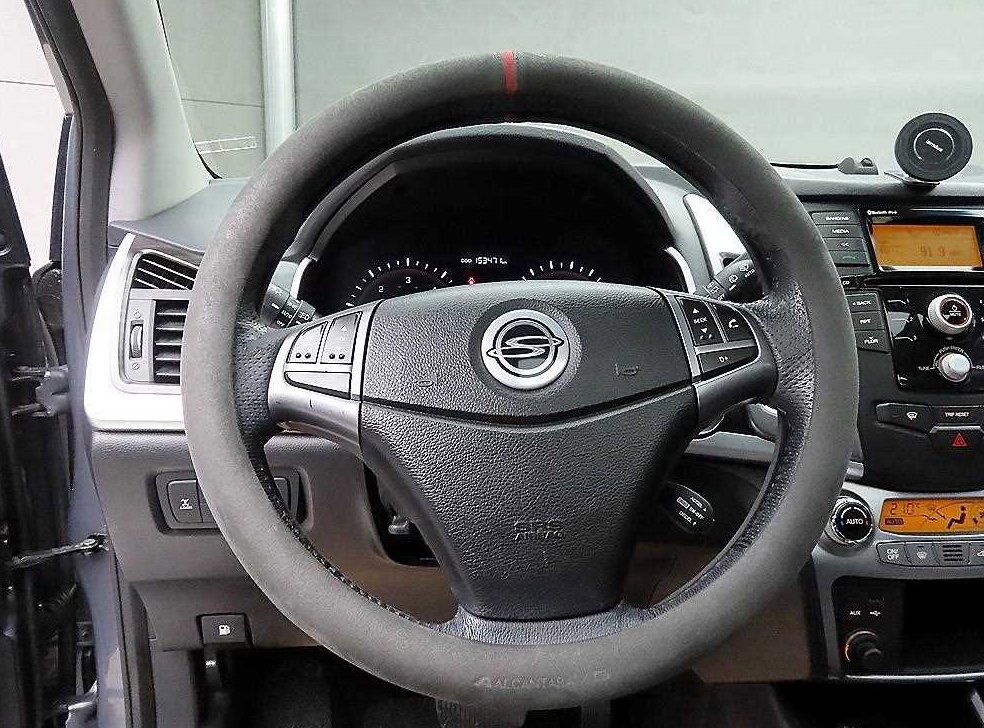 KG모빌리티(쌍용)  코란도 4WD 2.0 RX 사진 9
