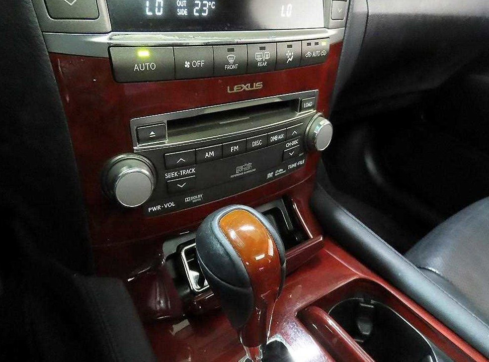 렉서스 LS AWD 사진 16
