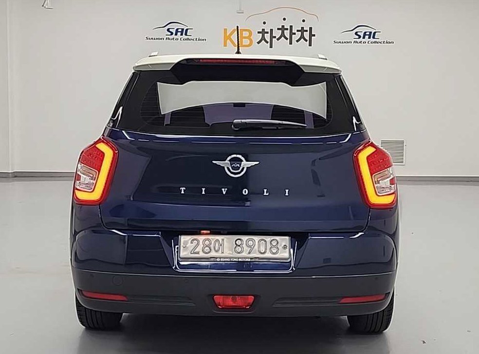KG모빌리티(쌍용)  티볼리 2WD 가솔린 1.6 IX 사진 3