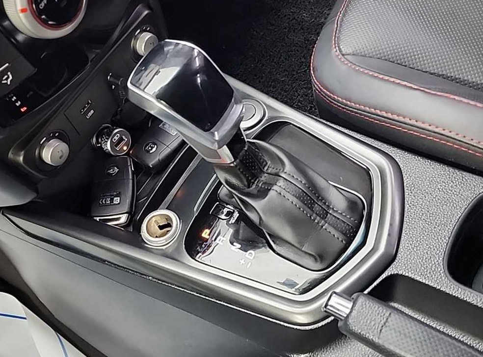 KG모빌리티(쌍용)  티볼리 2WD 가솔린 1.6 IX 사진 8