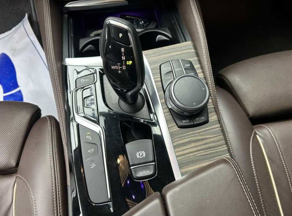 BMW 그란투리스모 630D XDRIVE 럭셔리 사진 11