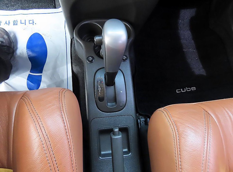 닛산 큐브 1.8 SL 사진 10