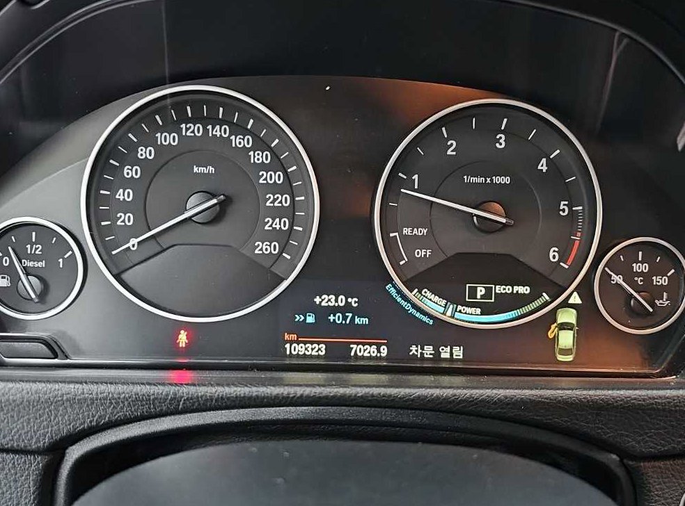BMW 3시리즈 320d 사진 6