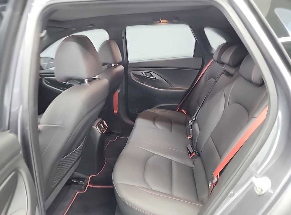 현대 i30 1.6 터보 사진 12